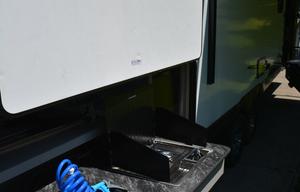 2023 Tracer 31BHD RV rental photo 12