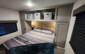 2025 VIKING. Spacious Camper!