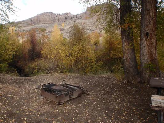 001, Loop: RED CREEK GROUP SITE