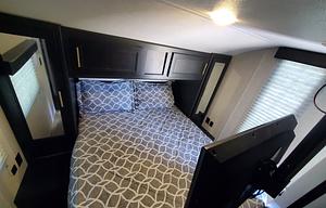 Beach house on wheels! Delivery only.