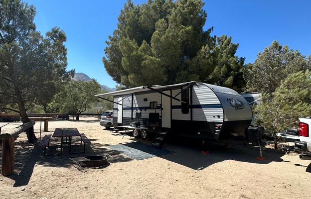 2019 Cherokee Forest River. Sleeps 10!