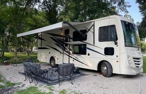 The Double Dutch Bus | Pack Less. Camp More.