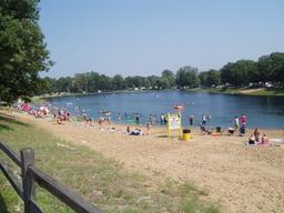 Lake Holiday