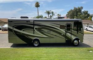 2019 Newmar Bay Star 3124