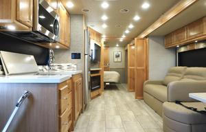 Beautiful luxury RV is Kid and Pet friendly!
