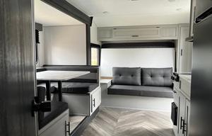 22 Salem Bunkhouse