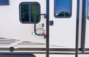 2020 Winnebago Minnie Winnie 2106ds RV rental photo 18