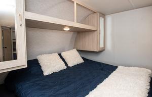 2025 Avenger with Bunks (LIKE NEW)-Delivery Only