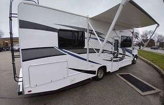 2022 Thor Four Winds LPA2039
