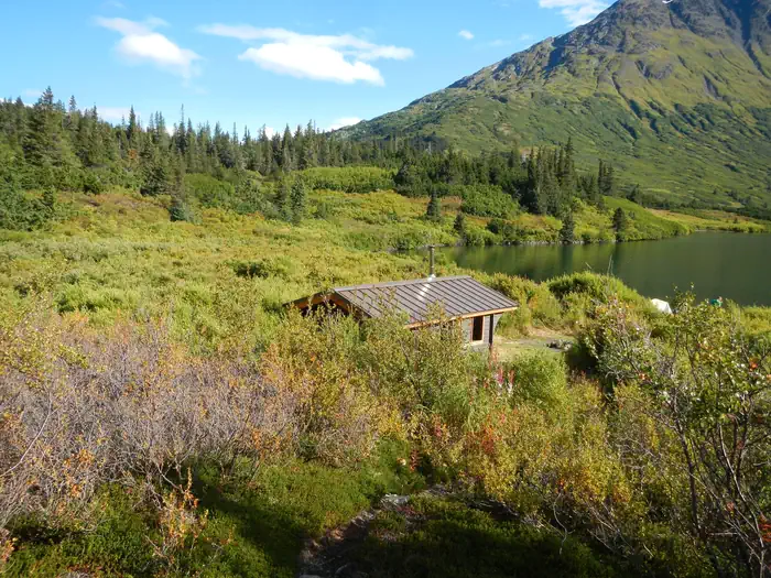 Upper Paradise Lake Cabin