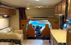 Travel in Style: Winnebago Minnie Winnie Premier