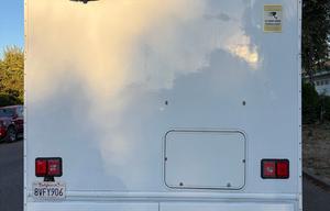 2016 Thor majestic 23a RV rental photo 5