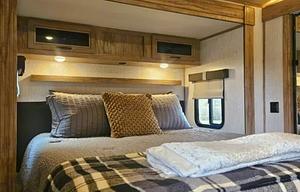 Finger Lakes RV Rentals "Solaire"