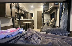 Sandstorm Family Escape, Sleeps 8