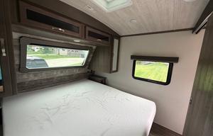 2023 Keystone RV Cougar Half-Ton 27BHS
