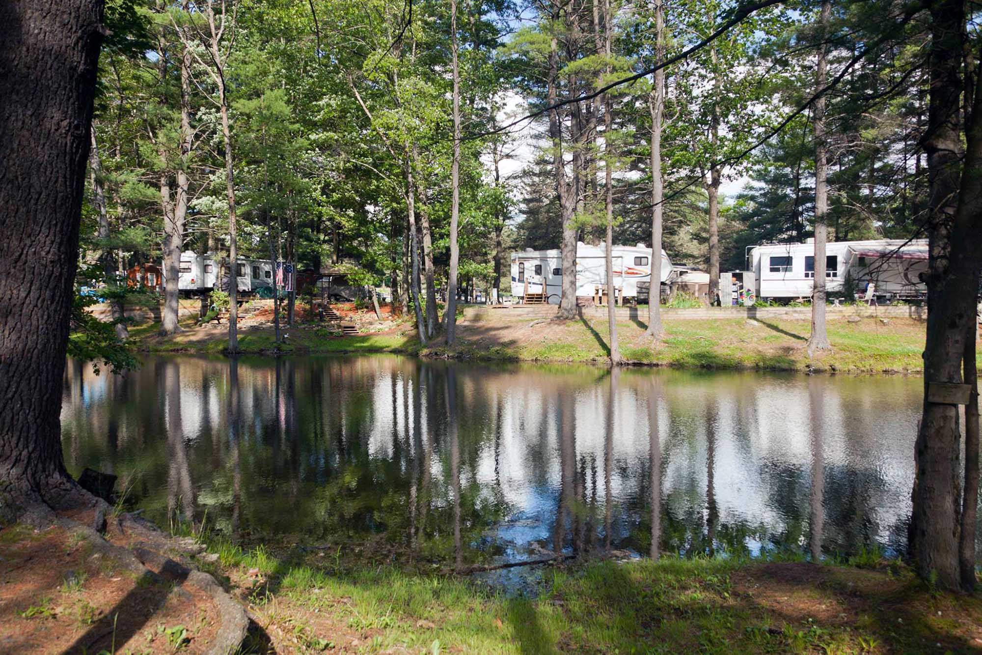 ADI Sun Retreats Adirondack Gateway