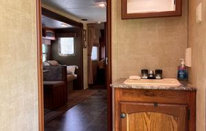 Clean & Cozy Hideout