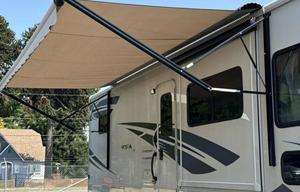 Memory Maker II Spacious RV with modern amenities.