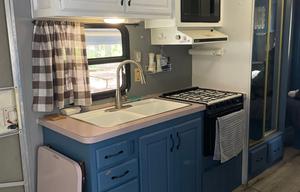 1994 Fleetwood Terry 24' living space