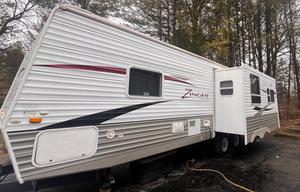 Cozy Home Pet Friendly RV