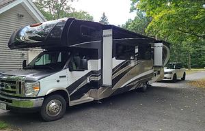 "TURN-KEY" PET-FRIENDLY & KID-APPROVED MOTORCOACH