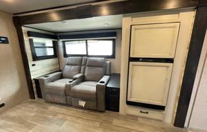 2022 Jayco Jay Feather 24BH