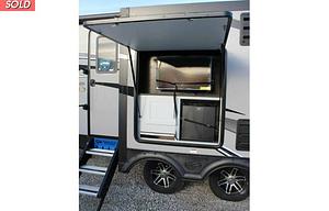 2019 Keystone RV Premier Ultra Lite 34BIPR RV rental photo 3