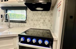2024 BRAND NEW! Jayco Jay Flight 235MBH