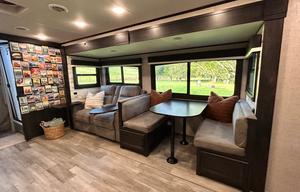 2022 Jayco Jay Feather Camper Rental