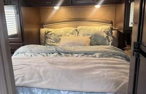 2020 Thor Motor Coach Chateau 28Z