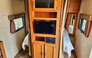 2014 Coachmen RV Apex Ultra-Lite 235BHS
