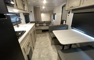 2024 Salem Sleeps 8 With Bunk Beds & Solar!