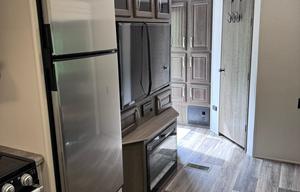 2022 Cougar Half-Ton 26 RBS RV rental photo 5