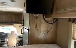 'Rosie' 2017 Gulf Stream RV Conquest Class C 6238