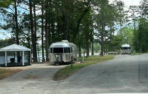 2020 Airstream RV Caravel 22FB