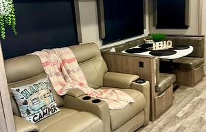 Elegant Grand Desi Imagine 2600 - 2020