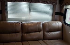 2017 CrossRoads RV Zinger ZR333DB