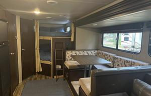 Forest River RV Cherokee Grey Wolf - Sleeps 9
