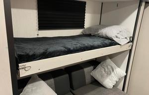 TROPICAL ESCAPE BUNKHOUSE *FREE DELIVERY/SETUP*