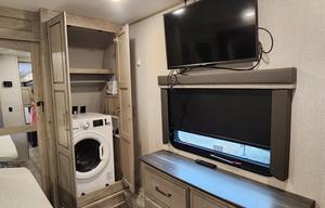 2021 Keystone Avalanche 378BH "Bunk House"