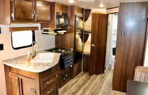 2018 Jayco Jay Flight SLX 242BHS RV rental photo 3