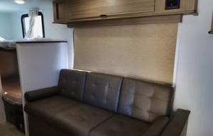 2025 Evo 175bh RV rental photo 12