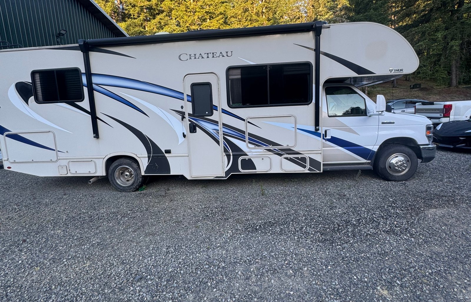2020 Thor Motor Coach Chateau 28Z