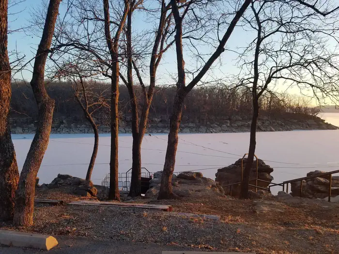 Hawthorn Bluff