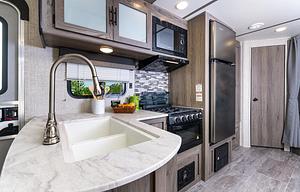 2022 Kingsport Ultra Lite 268BH RV rental photo 7