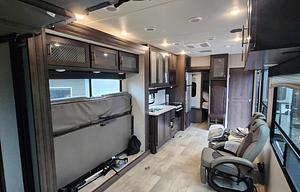 2023 Grand Design Momentum 30G