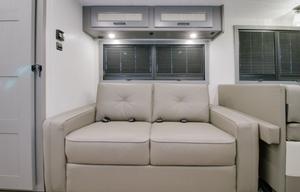 2027 Coachmen Mirada 35ES