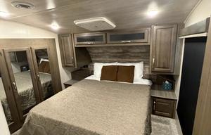 2023 Keystone RV Cougar Half-Ton 29RKS RV rental photo 6