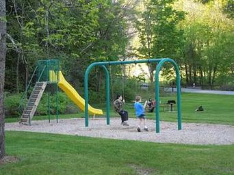 Union Village Dam Picnic Area (VT)