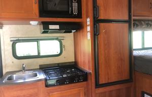 2011 coachman freelander 21qb #2